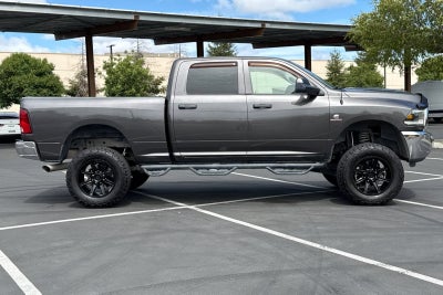 2017 RAM 2500 Tradesman Crew Cab 4x4 6'4" Box