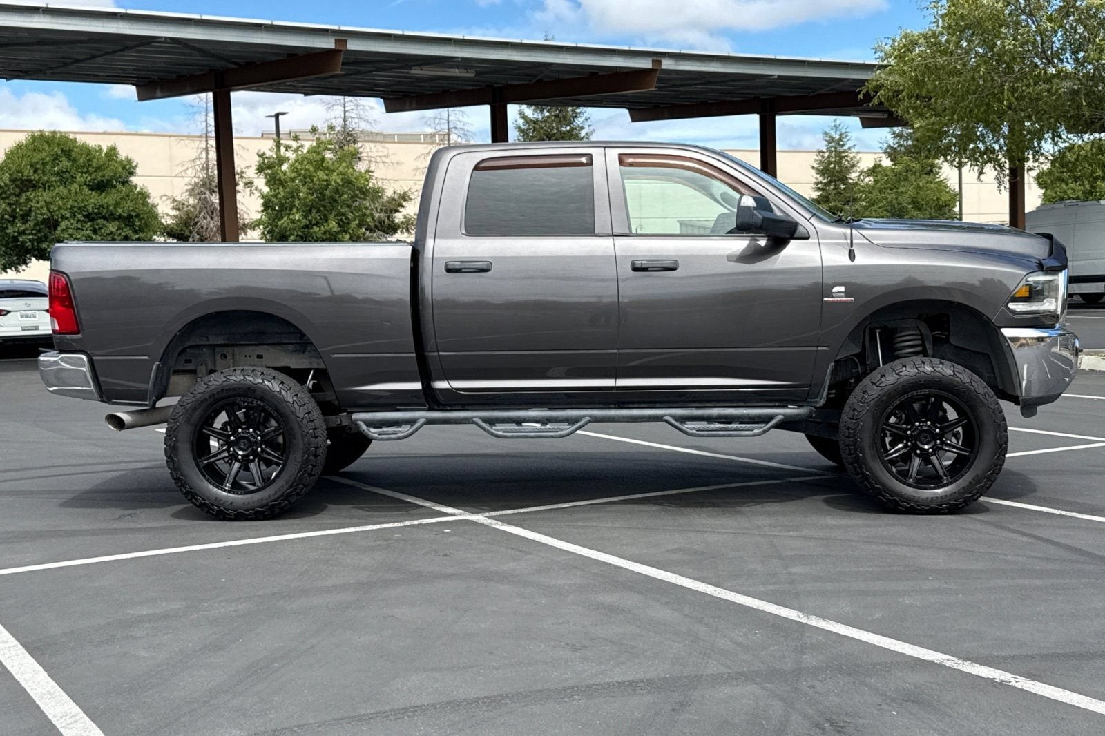 2017 RAM 2500 Tradesman Crew Cab 4x4 6'4" Box