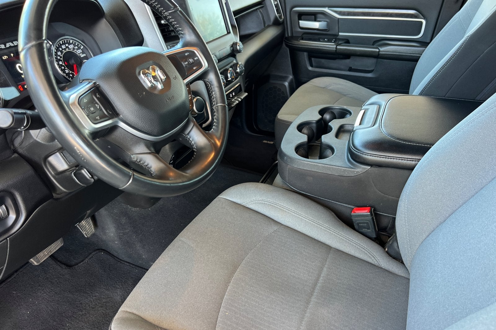 2024 RAM 2500 Big Horn Crew Cab 4x4 6'4" Box