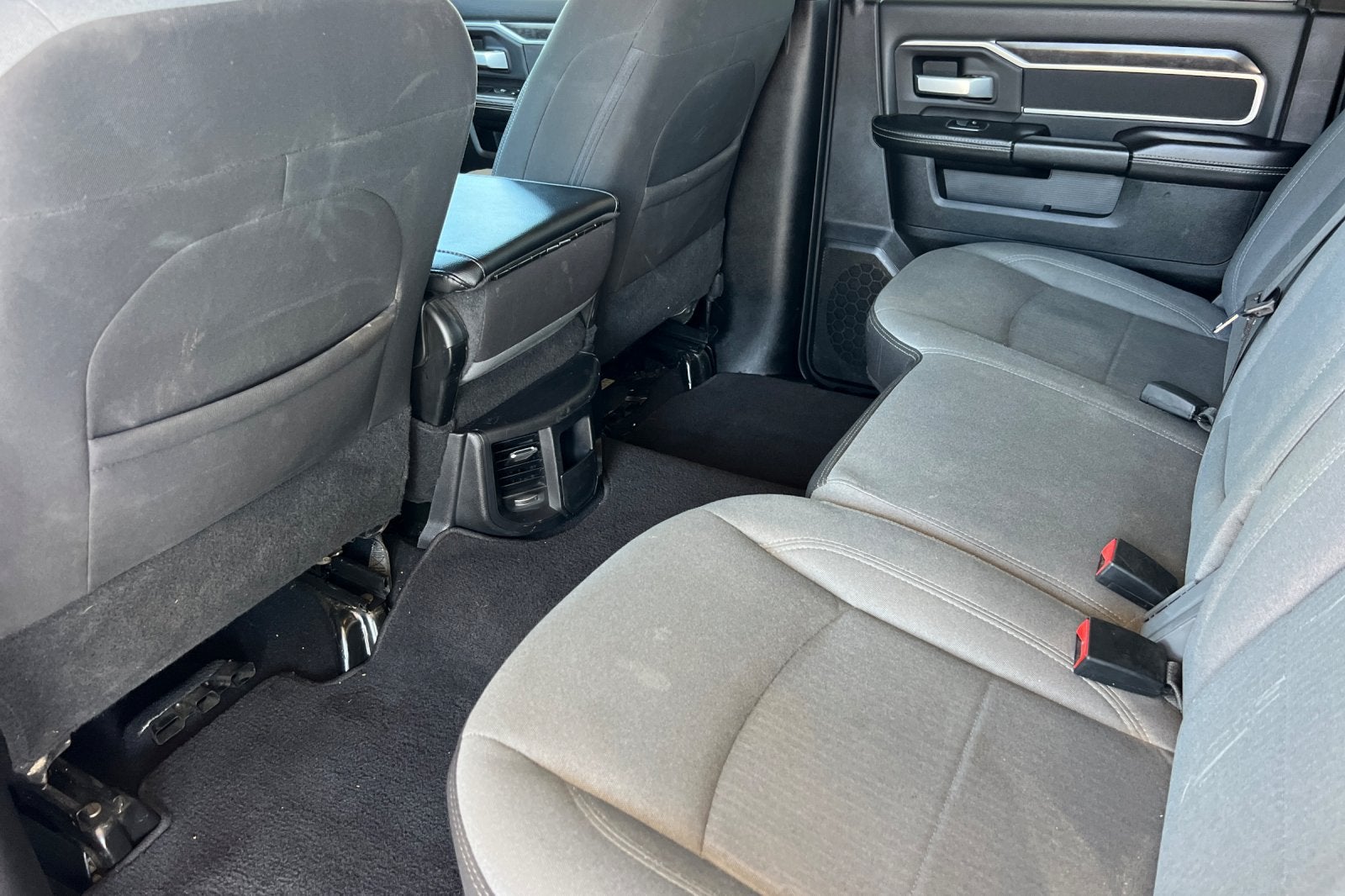 2024 RAM 2500 Big Horn Crew Cab 4x4 6'4" Box