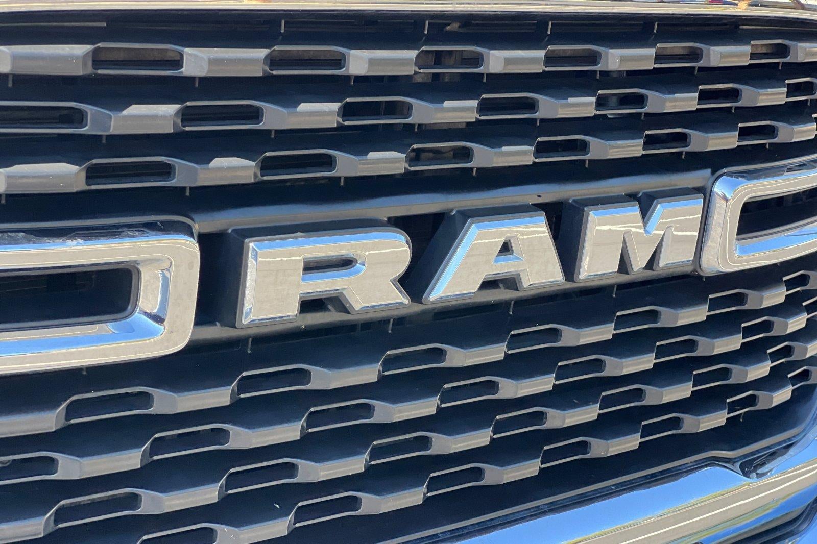 2024 RAM 2500 Big Horn Crew Cab 4x4 6'4" Box