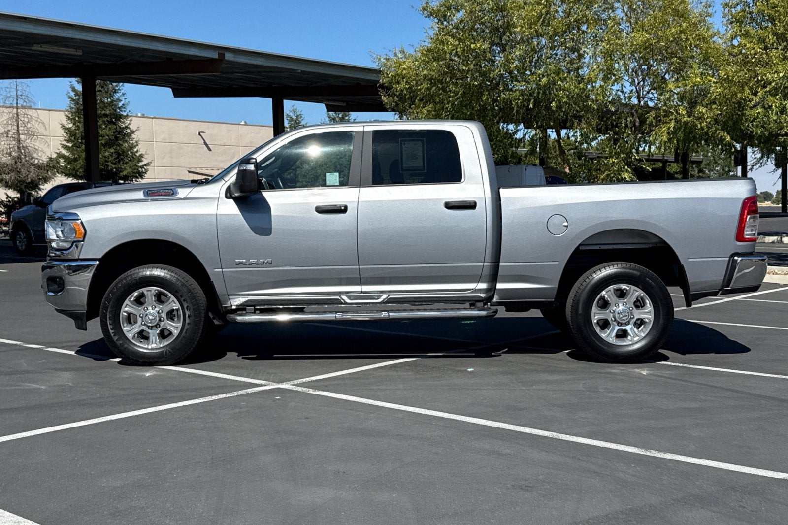 2024 RAM 2500 Big Horn Crew Cab 4x4 6'4" Box