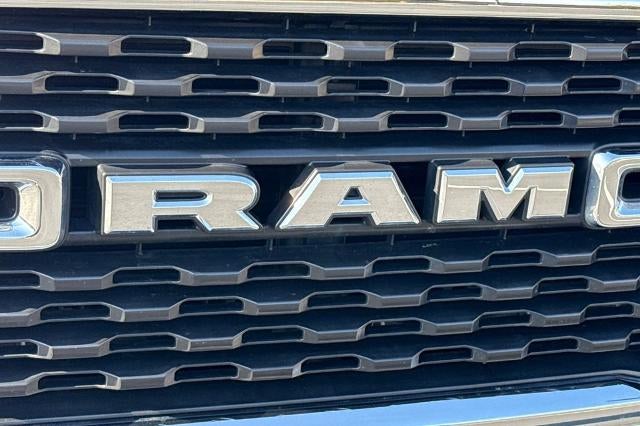 2024 RAM 2500 Big Horn Crew Cab 4x4 6'4" Box