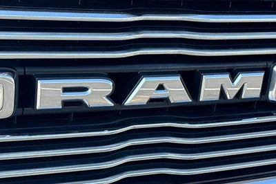2022 RAM 2500 Laramie Crew Cab 4x4 6'4" Box