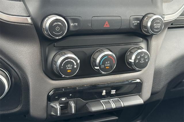 2024 RAM 2500 Big Horn Crew Cab 4x4 8' Box