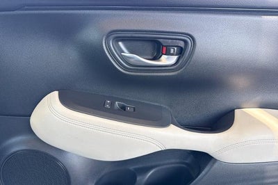 2023 Honda HR-V AWD LX