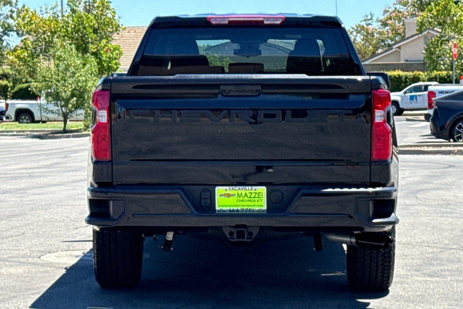 2026 Chevrolet Silverado 1500 Custom