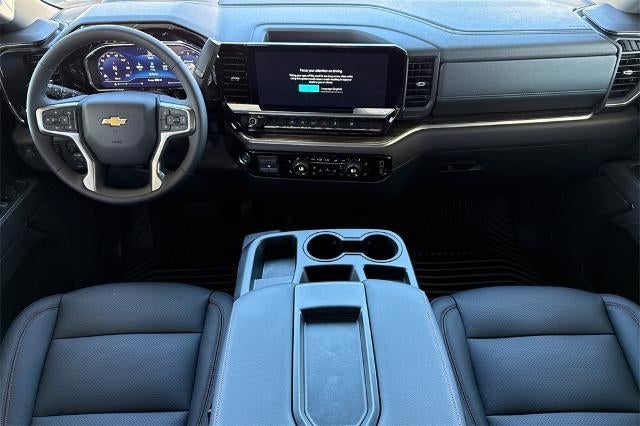 2025 Chevrolet Silverado 1500 LT (2FL)