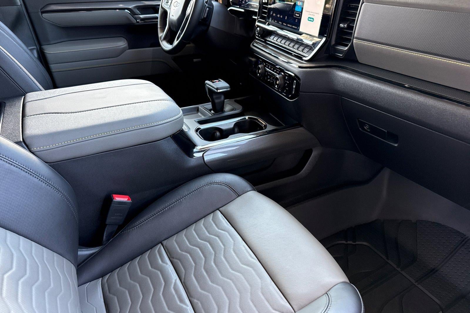2025 Chevrolet Silverado 1500 ZR2