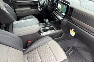 2025 Chevrolet Silverado 1500 ZR2