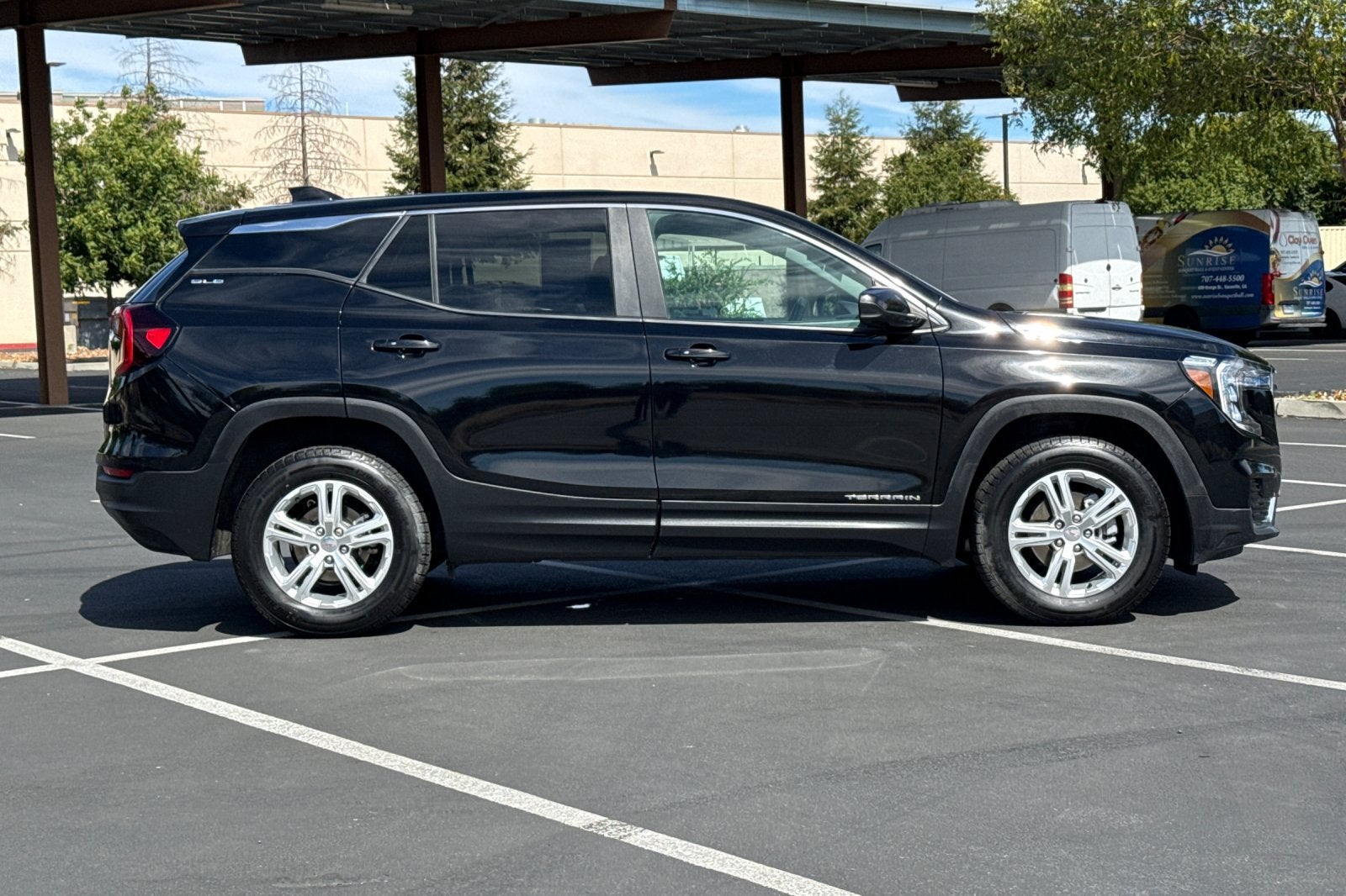 2024 GMC Terrain SLE