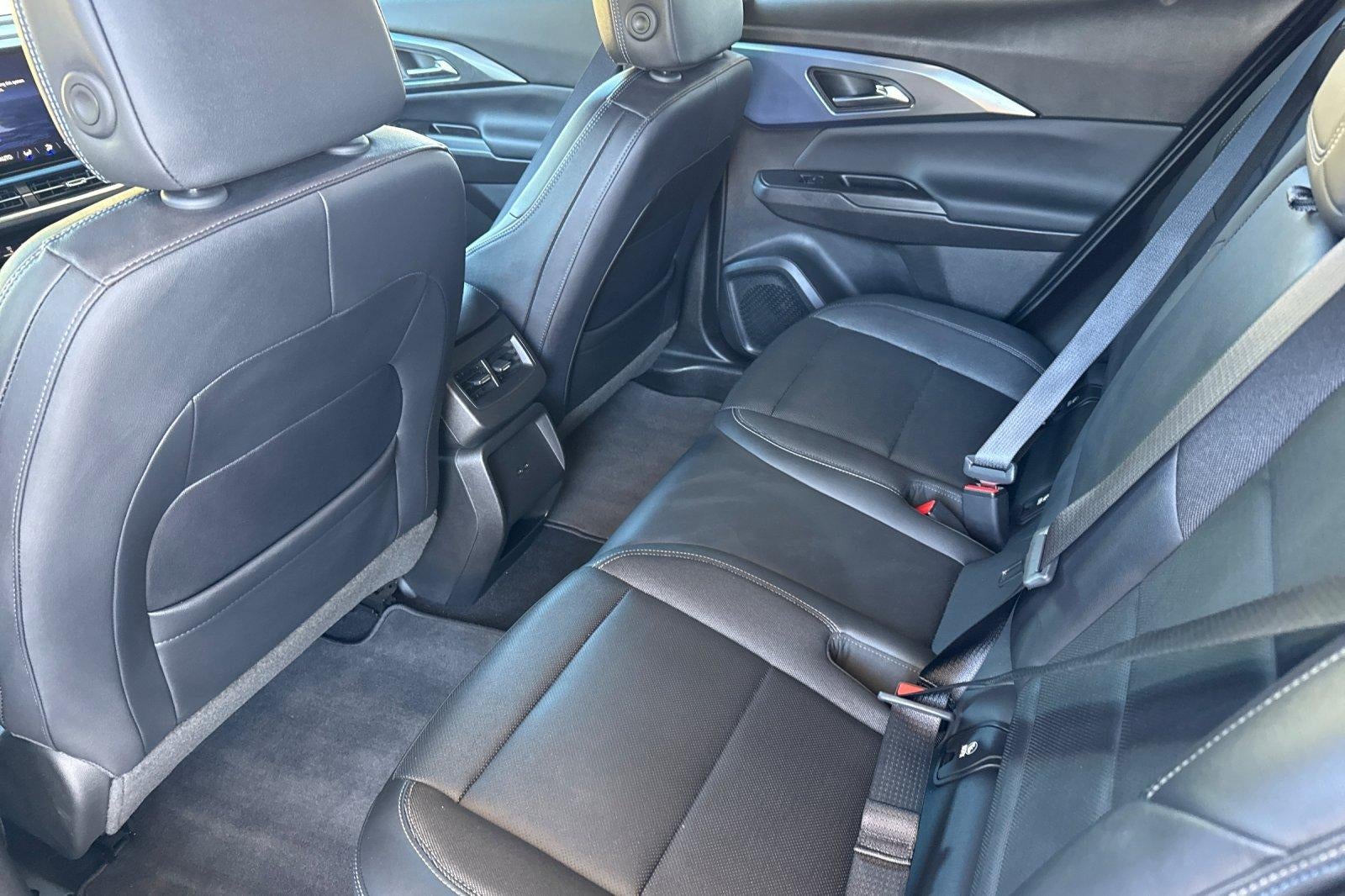 2024 Chevrolet Equinox EV 2LT