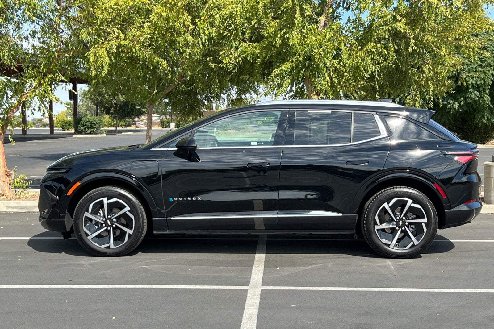 2024 Chevrolet Equinox EV 2LT