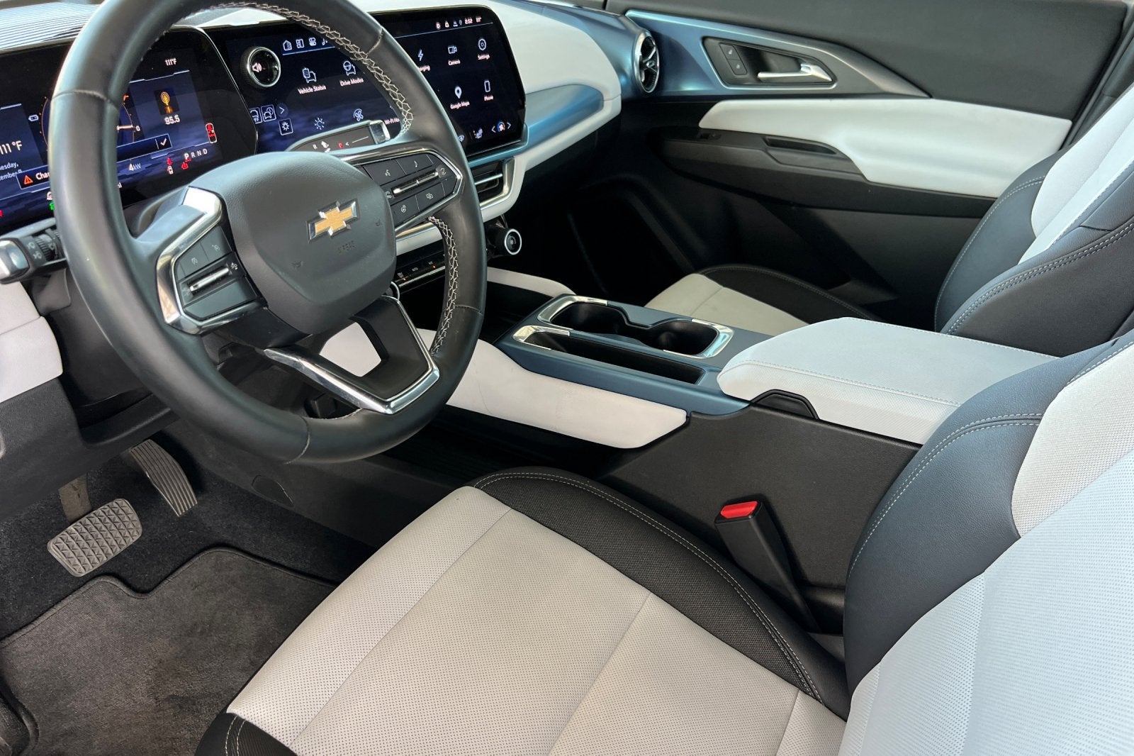 2024 Chevrolet Equinox EV 2LT