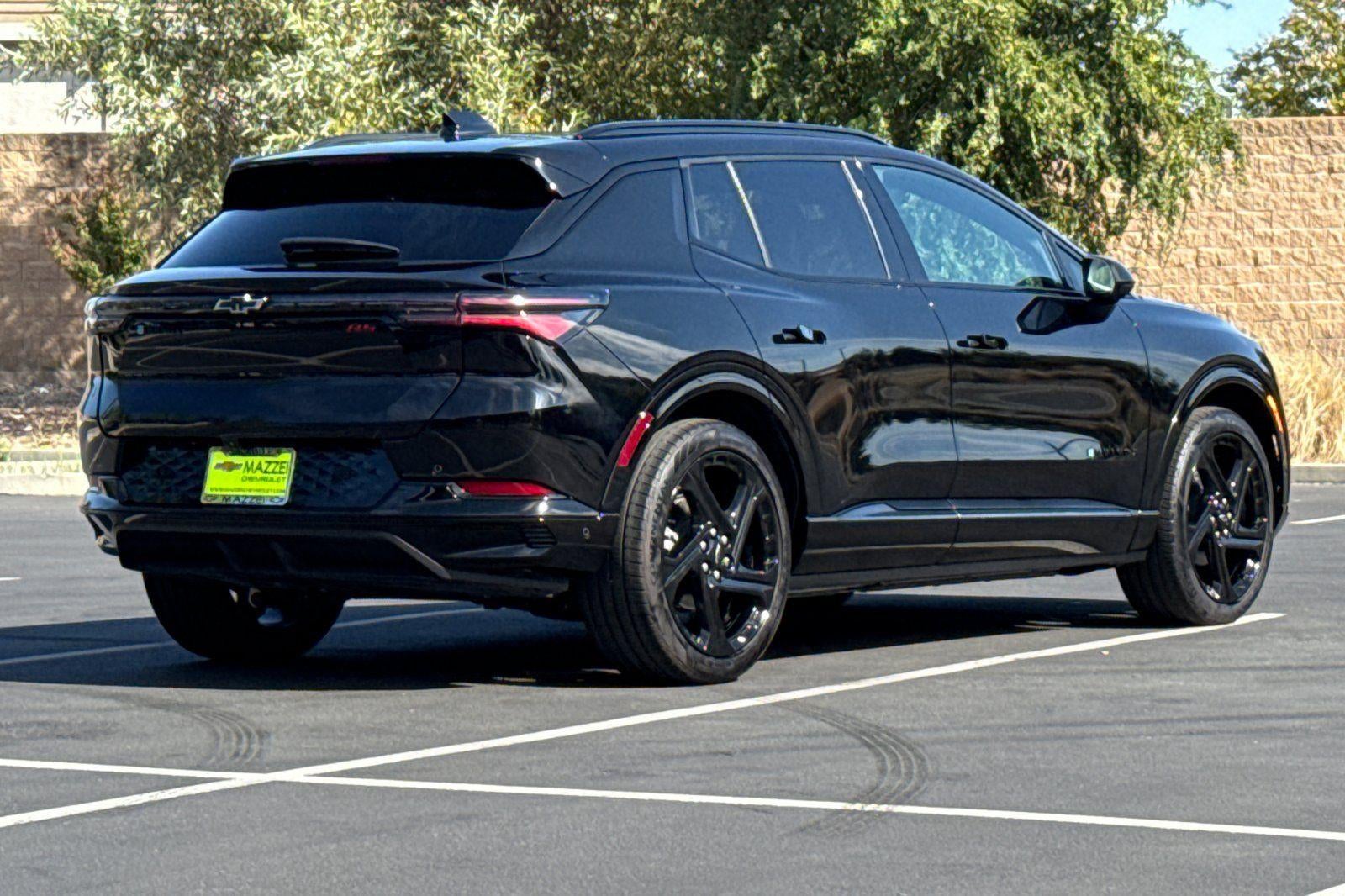 2024 Chevrolet Equinox EV RS
