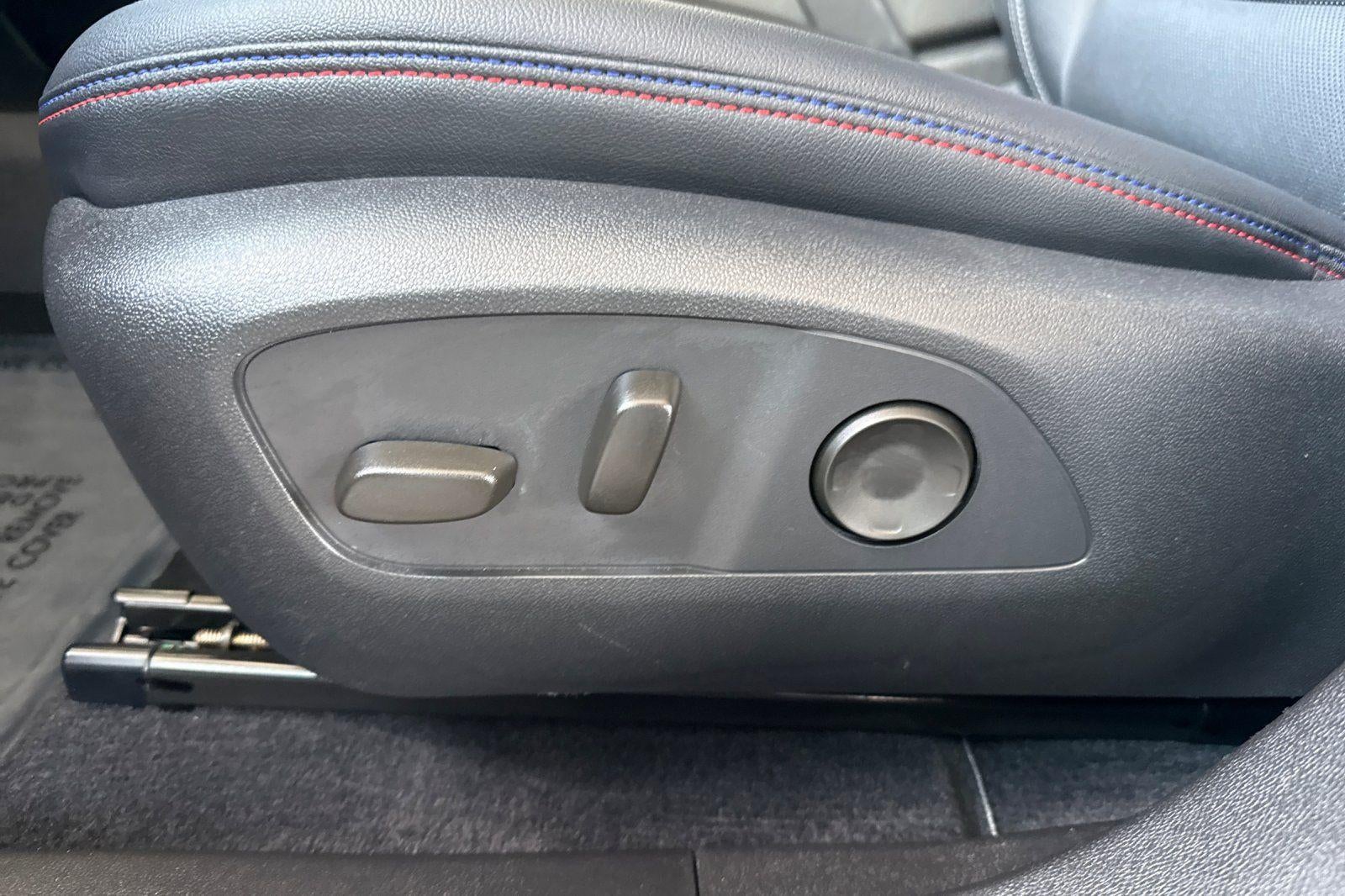 2024 Chevrolet Equinox EV RS