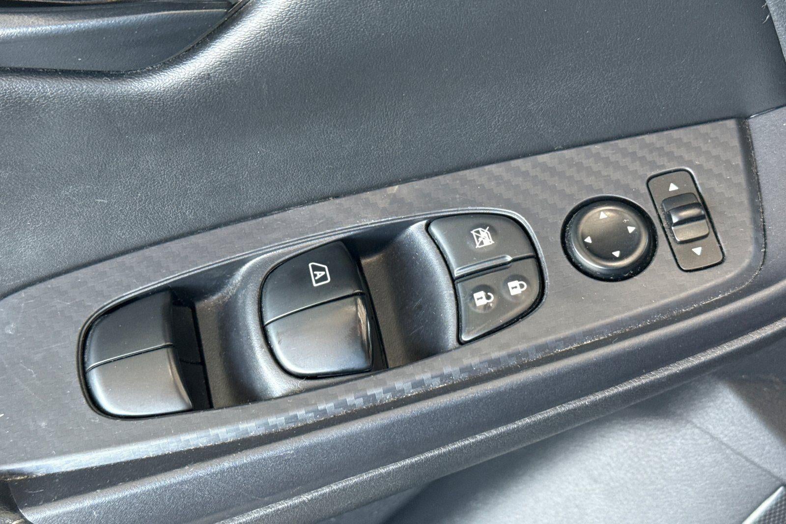 2024 Nissan Sentra S Xtronic CVT