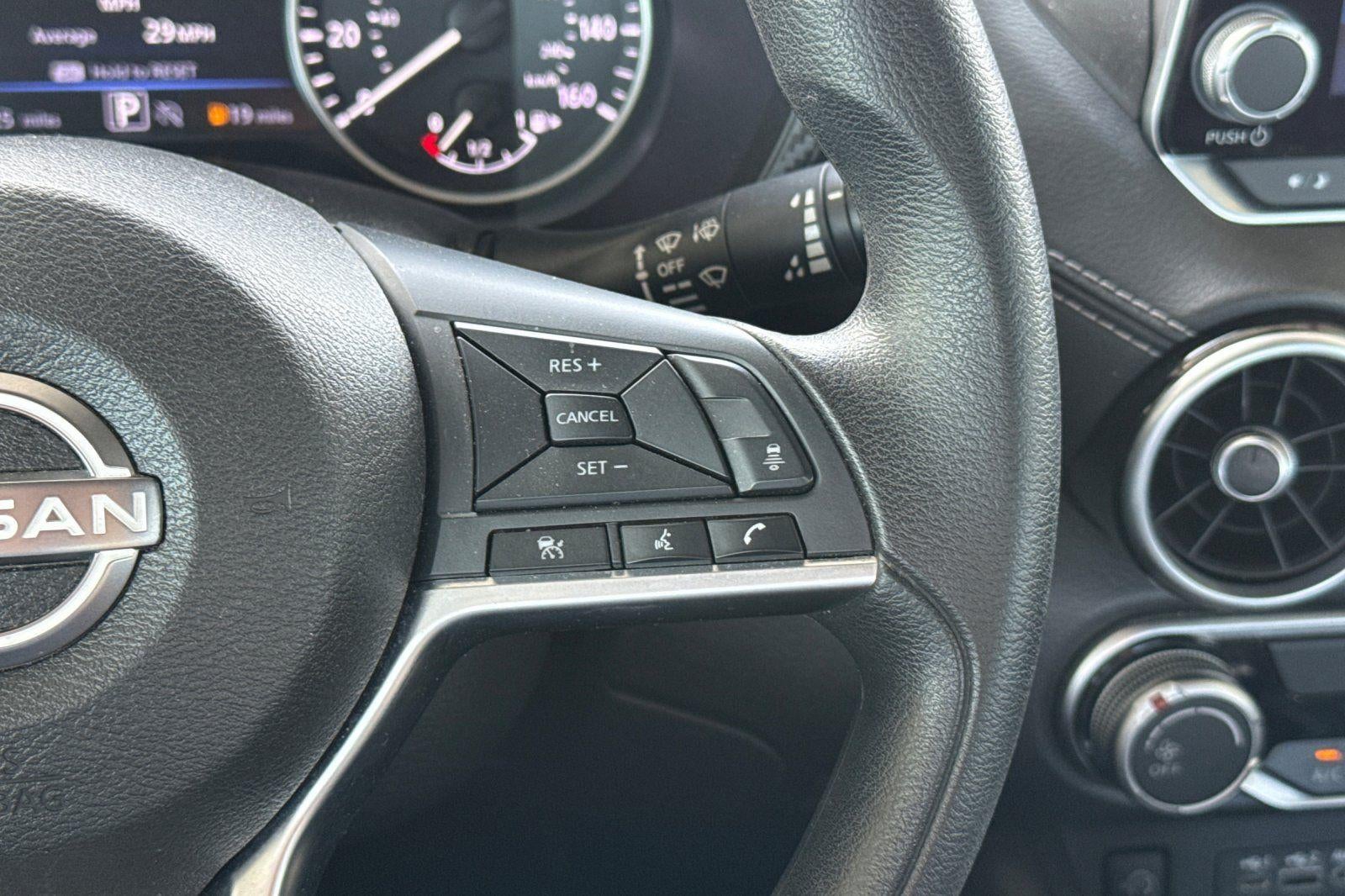 2024 Nissan Sentra SV Xtronic CVT