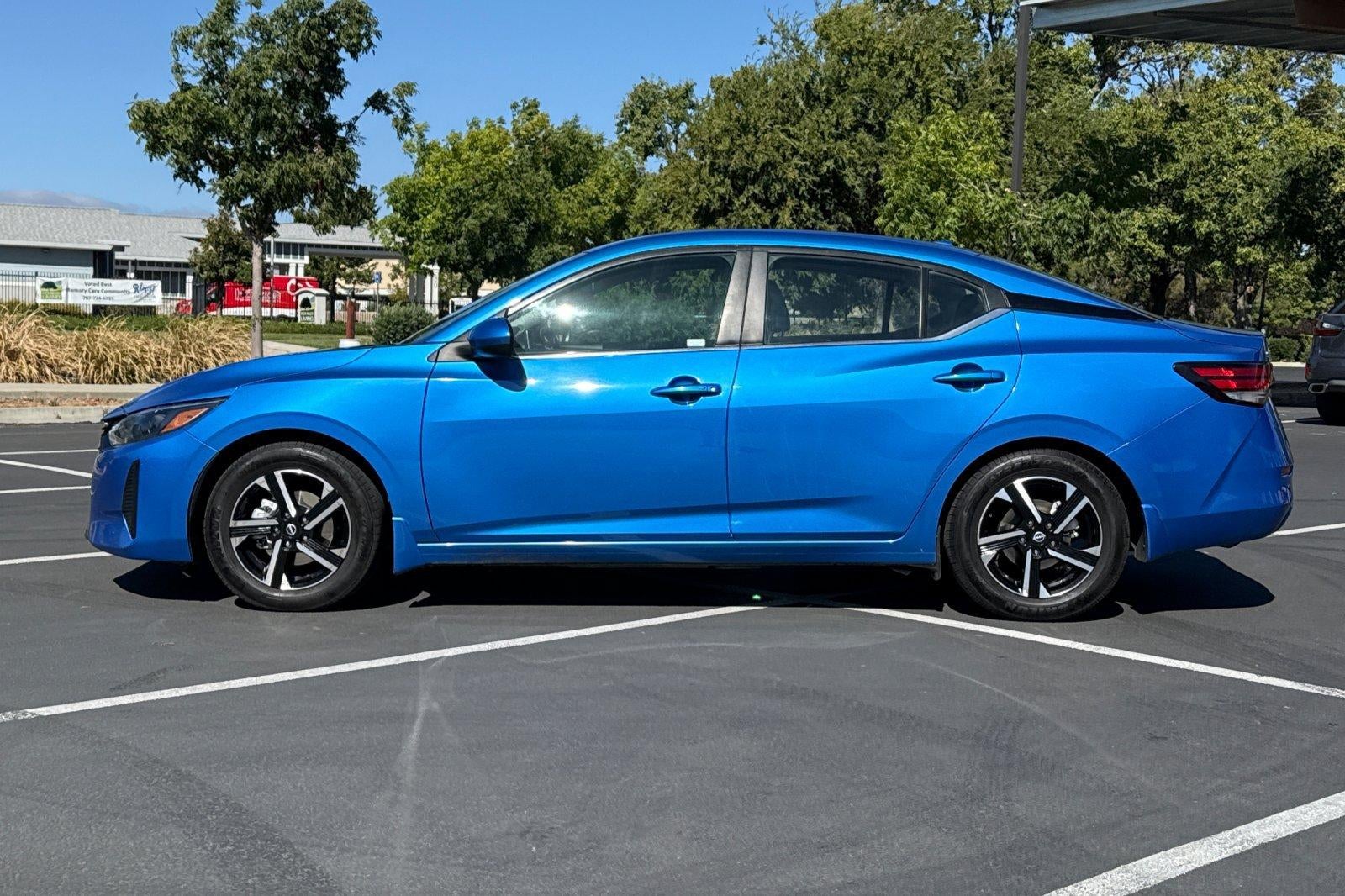 2024 Nissan Sentra SV Xtronic CVT