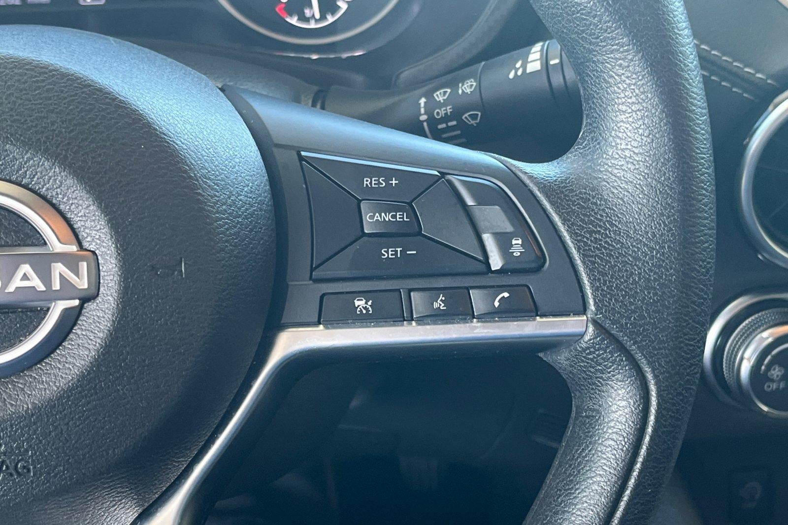 2024 Nissan Sentra SV Xtronic CVT