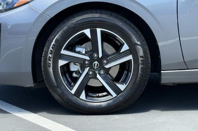 2024 Nissan Sentra SV Xtronic CVT