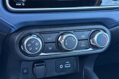 2023 Nissan Versa 1.6 SV Xtronic CVT