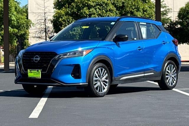 2024 Nissan Kicks SR