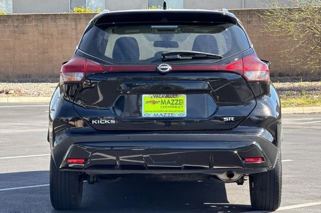 2024 Nissan Kicks SR