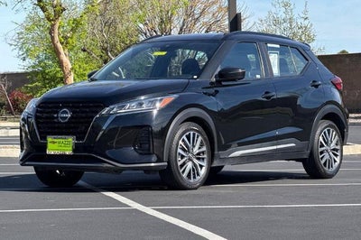 2024 Nissan Kicks SR