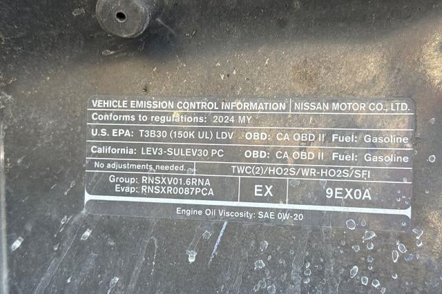 2024 Nissan Kicks SR