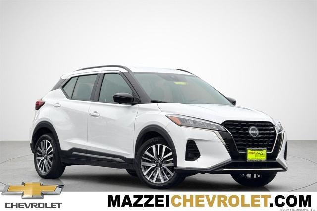 2024 Nissan Kicks SR Xtronic CVT