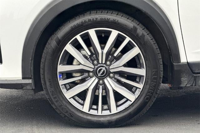 2024 Nissan Kicks SR Xtronic CVT