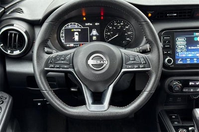 2024 Nissan Kicks SR Xtronic CVT