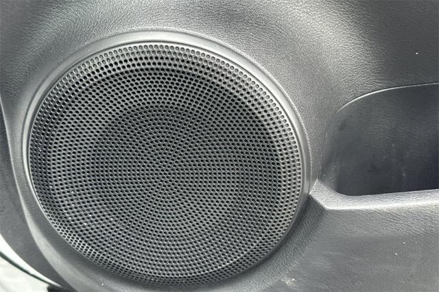 2024 Nissan Kicks SR Xtronic CVT