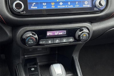 2024 Nissan Kicks SR Xtronic CVT