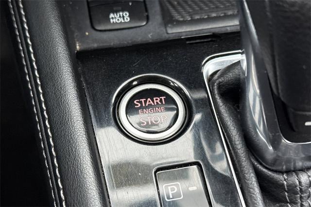 2024 Nissan Kicks SR Xtronic CVT