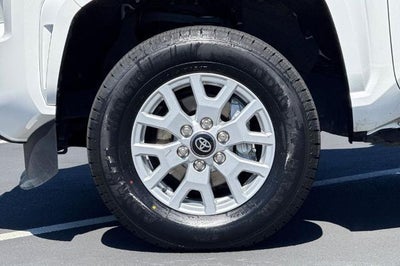 2024 Toyota Tacoma SR5
