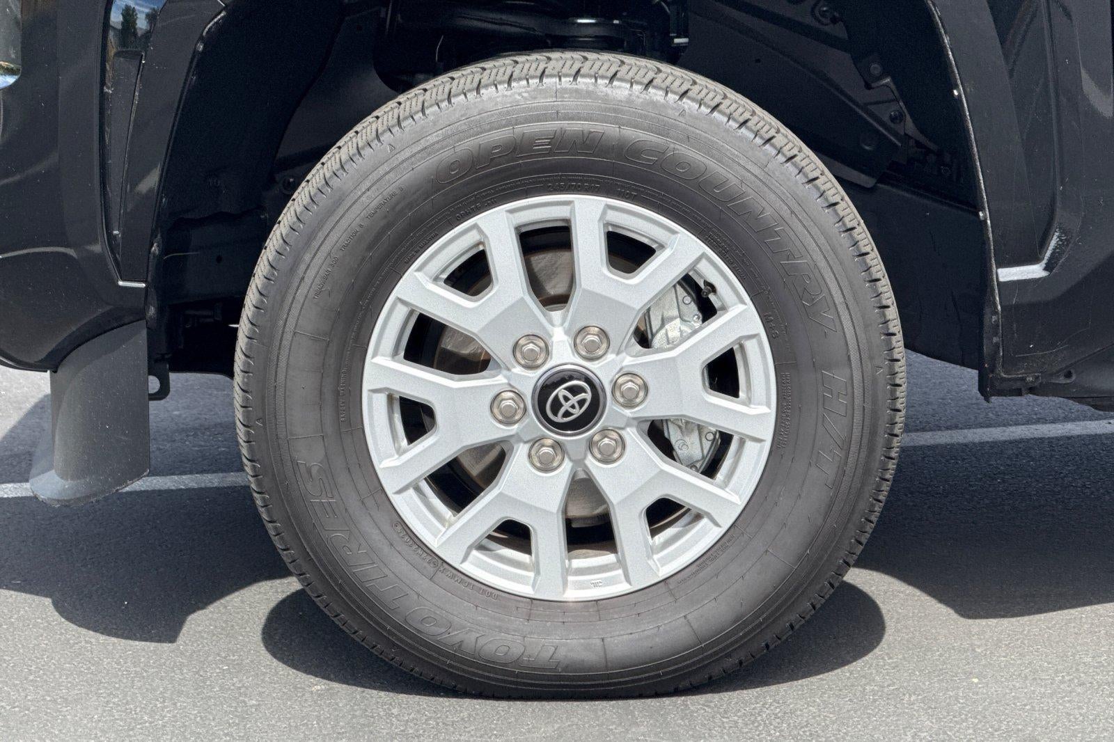 2026 Toyota Tacoma 4WD SR5