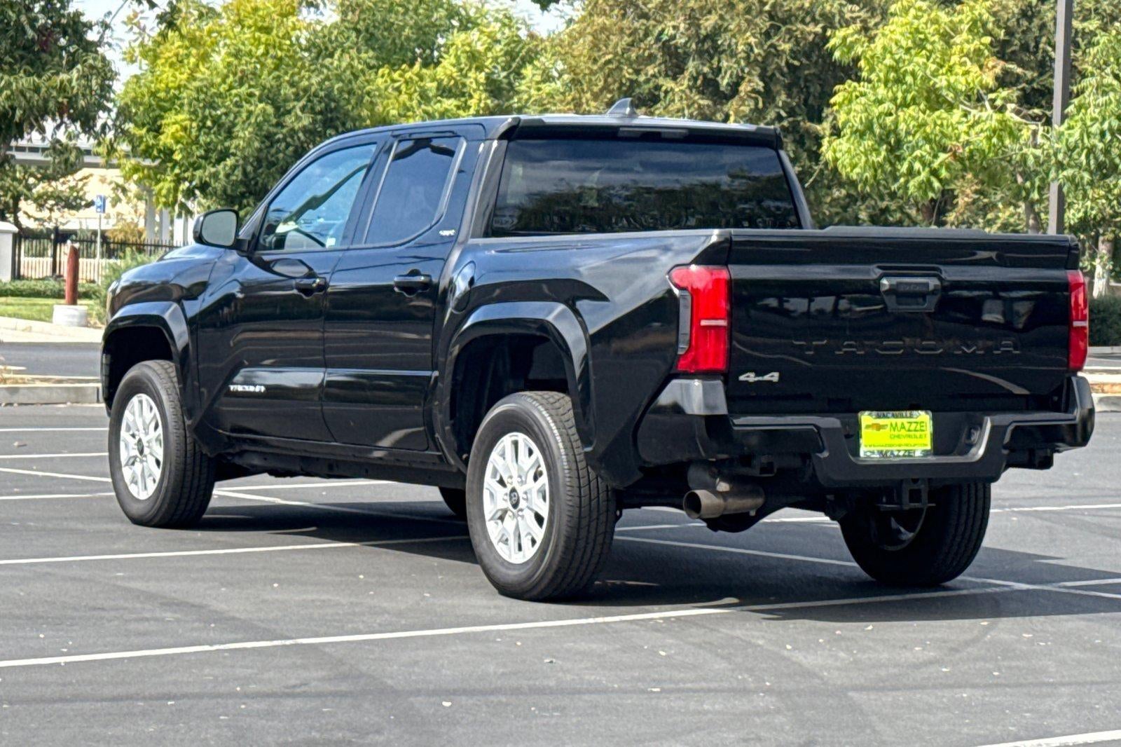 2026 Toyota Tacoma 4WD SR5