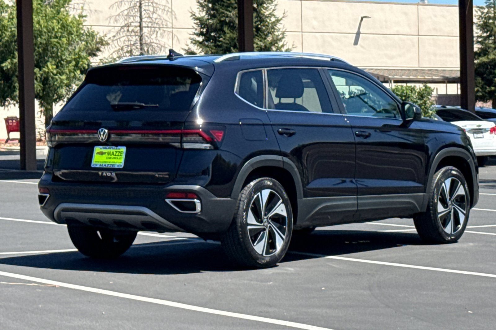 2025 Volkswagen Taos SE