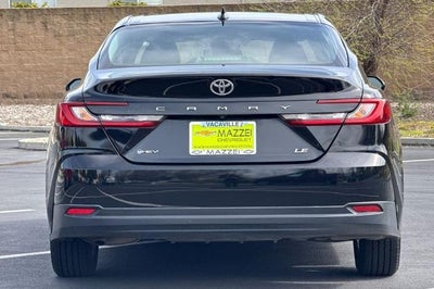 2025 Toyota Camry LE