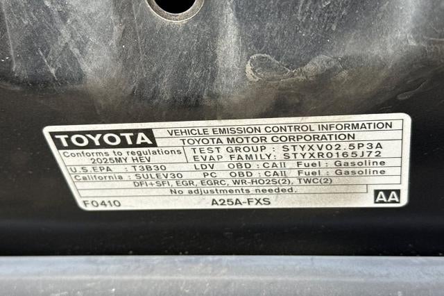 2025 Toyota Camry LE