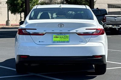 2025 Toyota Camry LE
