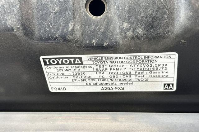 2025 Toyota Camry LE