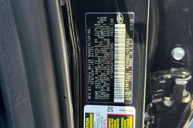 2025 Toyota Camry SE