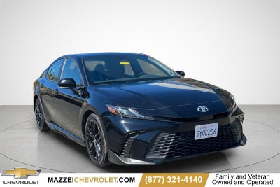 2025 Toyota Camry SE