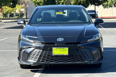 2025 Toyota Camry SE