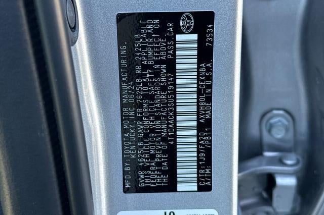 2025 Toyota Camry LE