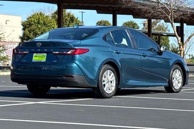 2025 Toyota CAMRY LE LE