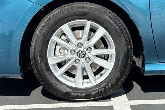 2025 Toyota CAMRY LE LE